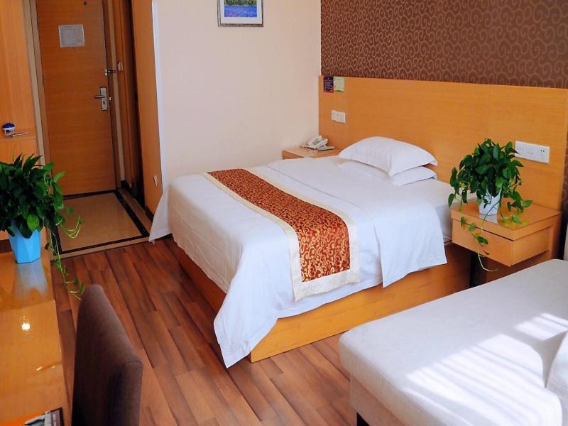 Greentree Alliance Ningxia Hui Autonomous Region Yinchuan South Bus Station Hotel Экстерьер фото