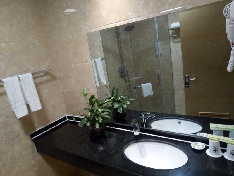Greentree Alliance Ningxia Hui Autonomous Region Yinchuan South Bus Station Hotel Экстерьер фото